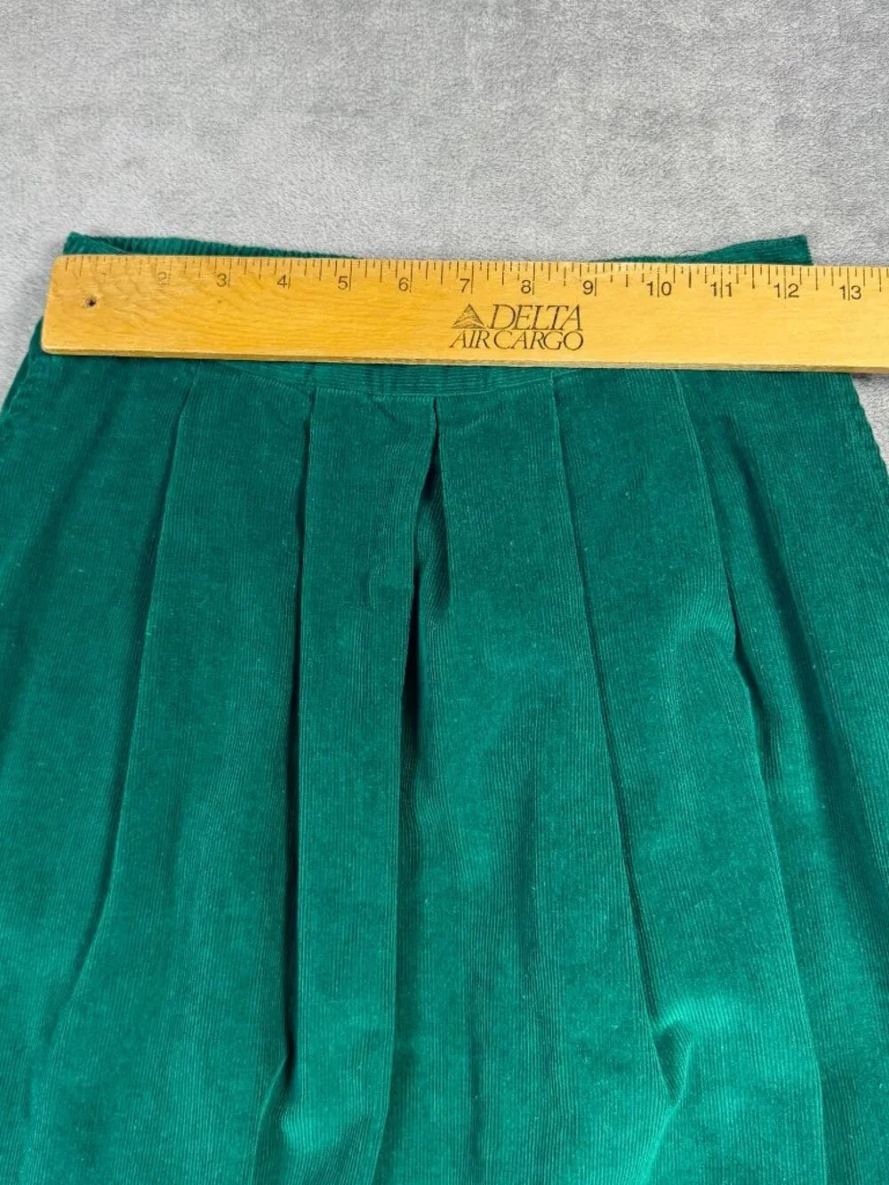 Vintage Y2K Eagles Eye Green Corduroy Maxi Skirt Womens M Cottagecore Hearts